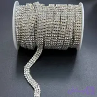 یراق نگین متری 3 رج نقره ای