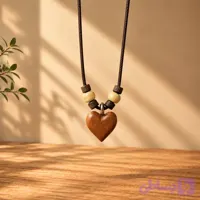 گردنبند چوبی طبیعی قلب