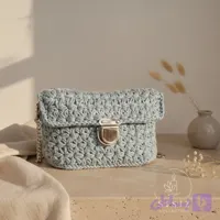 مینی‌بگ دست‌بافت دوشی با بند زنجیری