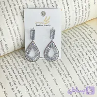 گوشواره کریستال اشکی (کد RDY8H)