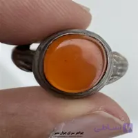 انگشتر عقیق پرتقالی یمنی با رکاب دست دلبر