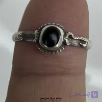 انگشتر آنتیک نقره با سنگ سیاه و رکاب قدیمی