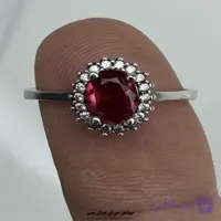 انگشتر یاقوت سرخابی با هاله نگین و رکاب نقره ۹۲۵