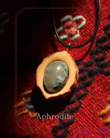 گردنبند سنگ و چوب عقیق کارنلین