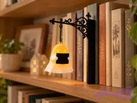 چراغ روح کتاب‌ به‌ دست