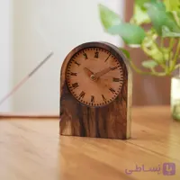ساعت رومیزی چوبی مدل طاق — اعداد رومی + طراحی منحنی — چوب گردو طبیعی