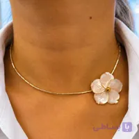 چوکر طلا گل صدفی صورتی | گل صدف طبیعی دست‌تراش و گوی طلایی
