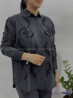شومیز جین ذغالی طرح پر