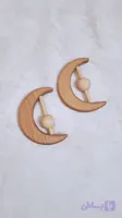 جغجغه چوبی ماه جنس چوب راش
