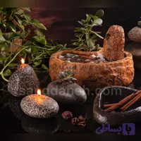 آبنما رومیزی کوچک سنگدانه کد AB452 با گیاه یشم و دو عدد شمع سنگی