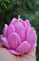 شمع لوتوس