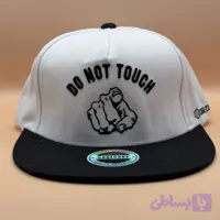 کلاه کپ سفید مدل DO NOT touch (کد ZVY58)