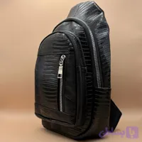 بادی بگ چرم مشکی طرح خطی