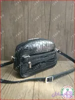 کیف دوشی زنانه چرم گاوی مشکی سنگی دست دوز مدل i-570 ایزاکو