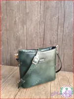 کیف دوشی زنانه چرم طبیعی سبز پتینه مدل i-2100 ایزاکو