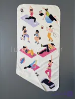 حوله باشگاهی ( زیرانداز باشگاهی ) طرح هوم ورک سفید
