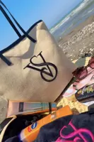 کیف ساحلی ویکتوریا سکرت – Victoria’s Secret