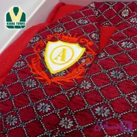 حوله پالتویی گلبافت طلایی طرح سلطنتی سایز 125-رنگ بندی متنوع