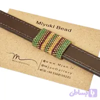 M0598 _ دستبند چرم مردانه با منجوق سبز براق، قهوه ای و کرم ( منجوق میوکی )