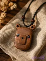 گردنبند چوبی با هنردست خرس کله2