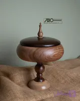 شکلات خوری پایه دار چوبی 00829
