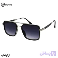 عینک آفتابی Prada با فریم مربعی شکل، رنگ مشکی و نقره‌ای و لنز دودی سایه روشن مدل PR2001