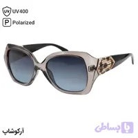 عینک آفتابی زنانه BVLGARI با فریم بال پروانه‌ای، رنگ طوسی براق، دسته نگین‌دار، لنز دودی سایه روشن و پلاریزه مدل P88147