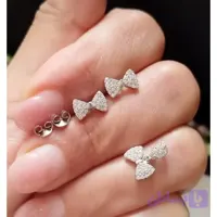نیم ست نقره زنانه عیار 925 طرح پاپیون با روکش طلا سفید و گوشواره میخی وزن 2 گرم