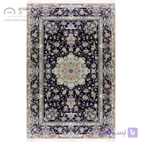 فرش دستباف نایین سرمه‌ای نقشه شاهمیرزایی ۹ لا گل ابریشم – ۶ متری کد D28167