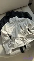 کت چرم کمربندی