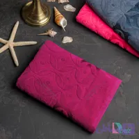 حوله استخری هلیا رنگ بنفش
