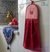 آویز حوله ای آشپزخانه طرح مارمالات رنگ زرشکی