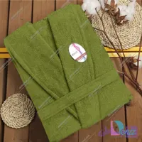 حوله تن پوش سوپر سایز طرح کارن رنگ زیتونی