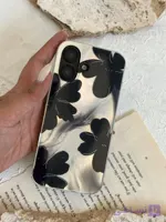 قاب گوشی آینه ای طرح گل مشکی