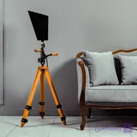 آباژور ایستاده مدرن کِرو – دست ساز با شید هندسی خاصCurve Modern Standing Lamp – Handmade with Unique Shade