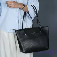 کیف زنانه دوشی سارا