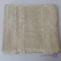 حوله دست و صورت برند ووین رنگ شیری