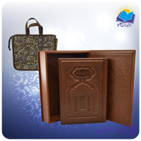 ديوان حافظ وزيری جعبه دار چرم برجسته لبچاپ با فال با ساک ترمه هدیه(كد110400)