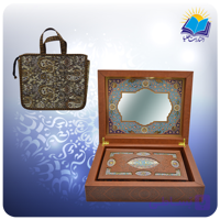 گزيده شاهنامه وزيری مصور جعبه لپتاپی چرم پلاكدار لبچاپ با ساک ترمه هدیه(كد110399)