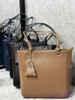 کیف زنانه مدل مهتاب۵۲۸