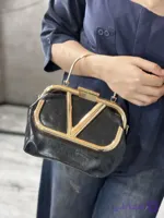 کیف زنانه مدل طلا۵۵۶