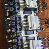 کنتاکتور خازنی 40 کیلو وار اشنایدر