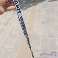 بند آویز سفید طرح YOUNG KIT با قلاب فلزی