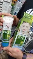 ژل شستشو صورت وکالی اورجینال Wokali face wash Gel بهترین جایگزین صابون برای شستشوی صورت از بین برنده چربی پوست تمیز کننده عالی و عمیق منافذ باز پوست مرطوب کننده و آبرسان حاوی کلاژن و انواع ویتامین ها مغری پوست ضد لکه پوستی بدون ایجاد خشکی پوست جلوگیری از ایجاد جوش روی پوست کمک به بهبود جوش ها حاوی هیالورونیک اسید جوانسازی پوست روشن و شاداب کننده پوست فاقد صابون برطرف کننده خشکی و پوسته پوسته شدن پوست برطرف کننده قرمزی پوست برطرف کننده جوش های سرسیاه
