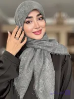 روسری نخی ۱۰۶۴