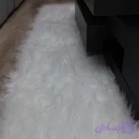 پادری طرح خز زمینه سفید