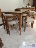 میز غذاخوری