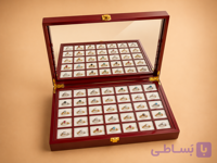 جعبه جای انگشتری 40 عددی  با قفل و لولای فلزی لوکس هایگلاس هشت میل درب چوبی و آینه دار زرشکی