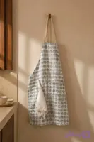 پیش‌بند مدل نقطه از آشپزخانه نمک