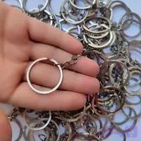حلقه و زنجیر سرکلید تخت ایرانی 3 سانتی نقره ای
